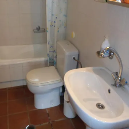 One-bedroom Holiday In *